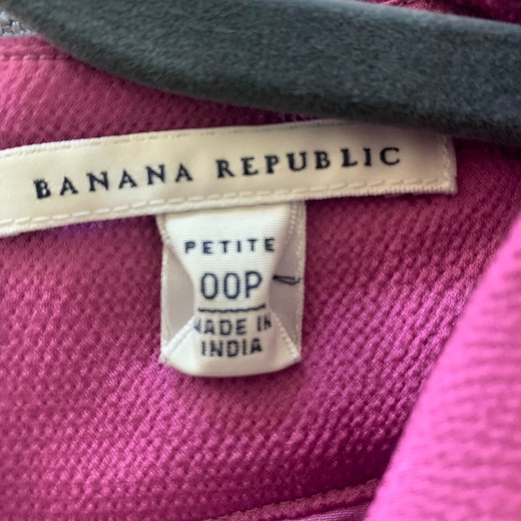 Banana Republic Fuchsia Blouse - Picture 5 of 5